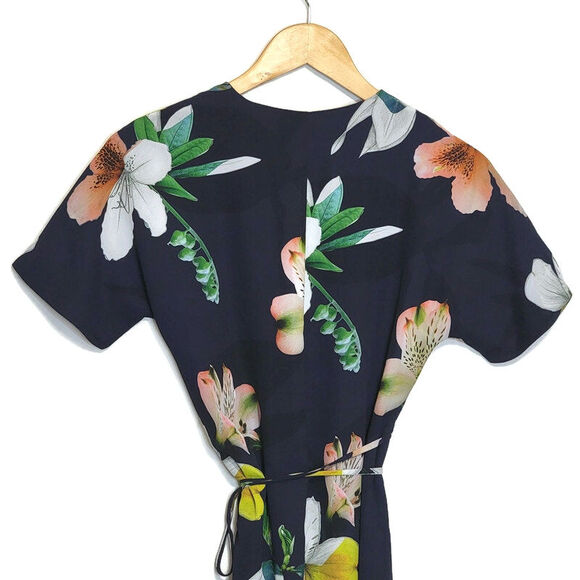 Aritzia Babaton Wallace Floral V Neck Short Sleeve Tie Waist Wrap Dress Size XS - Picture 10 of 16